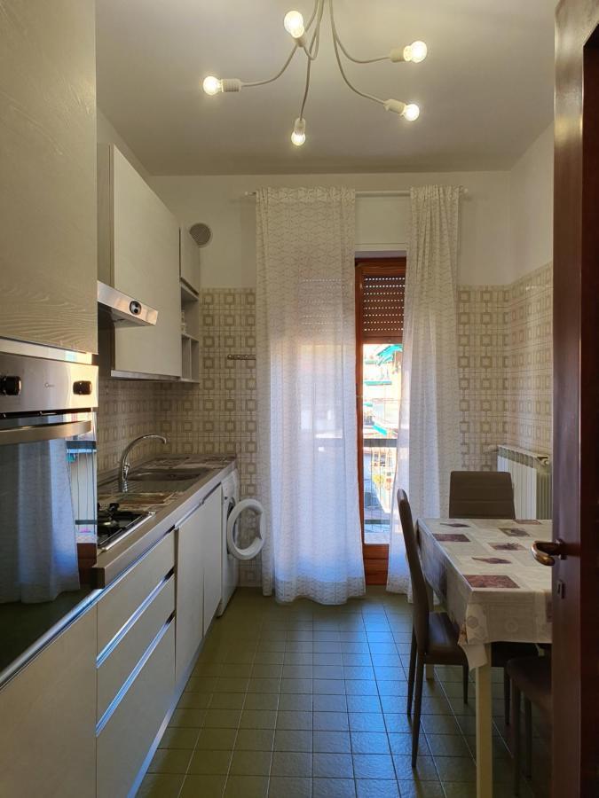Blue Daisy Apartment Рапалло Екстер'єр фото