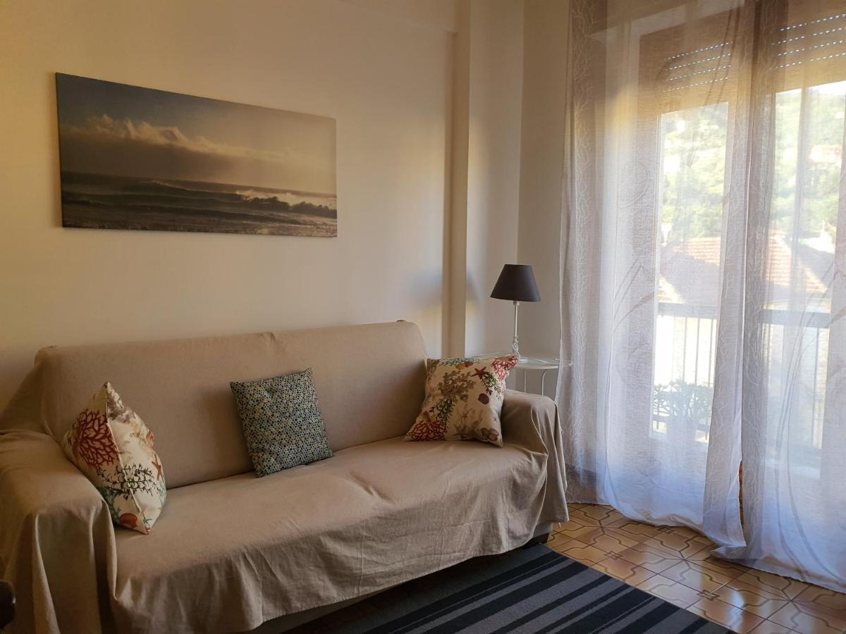 Blue Daisy Apartment Рапалло Екстер'єр фото