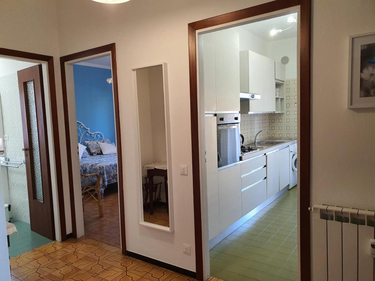 Blue Daisy Apartment Рапалло Екстер'єр фото