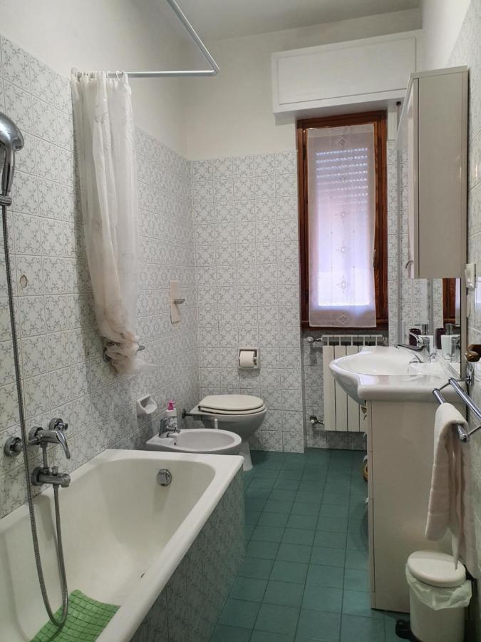Blue Daisy Apartment Рапалло Екстер'єр фото